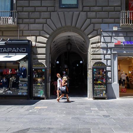 Grandapartments Via Toledo Napoli ภายนอก รูปภาพ