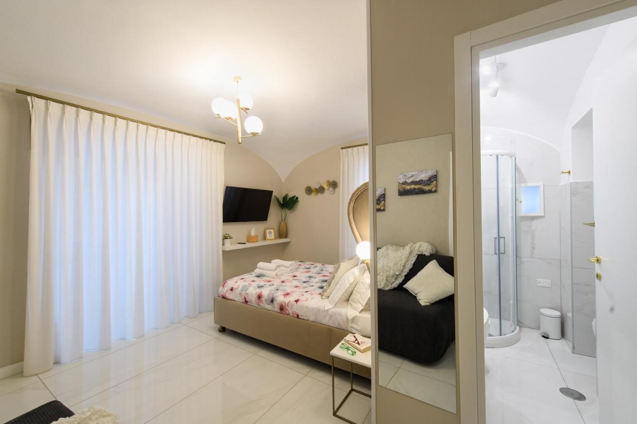 Grandapartments Via Toledo Napoli ภายนอก รูปภาพ