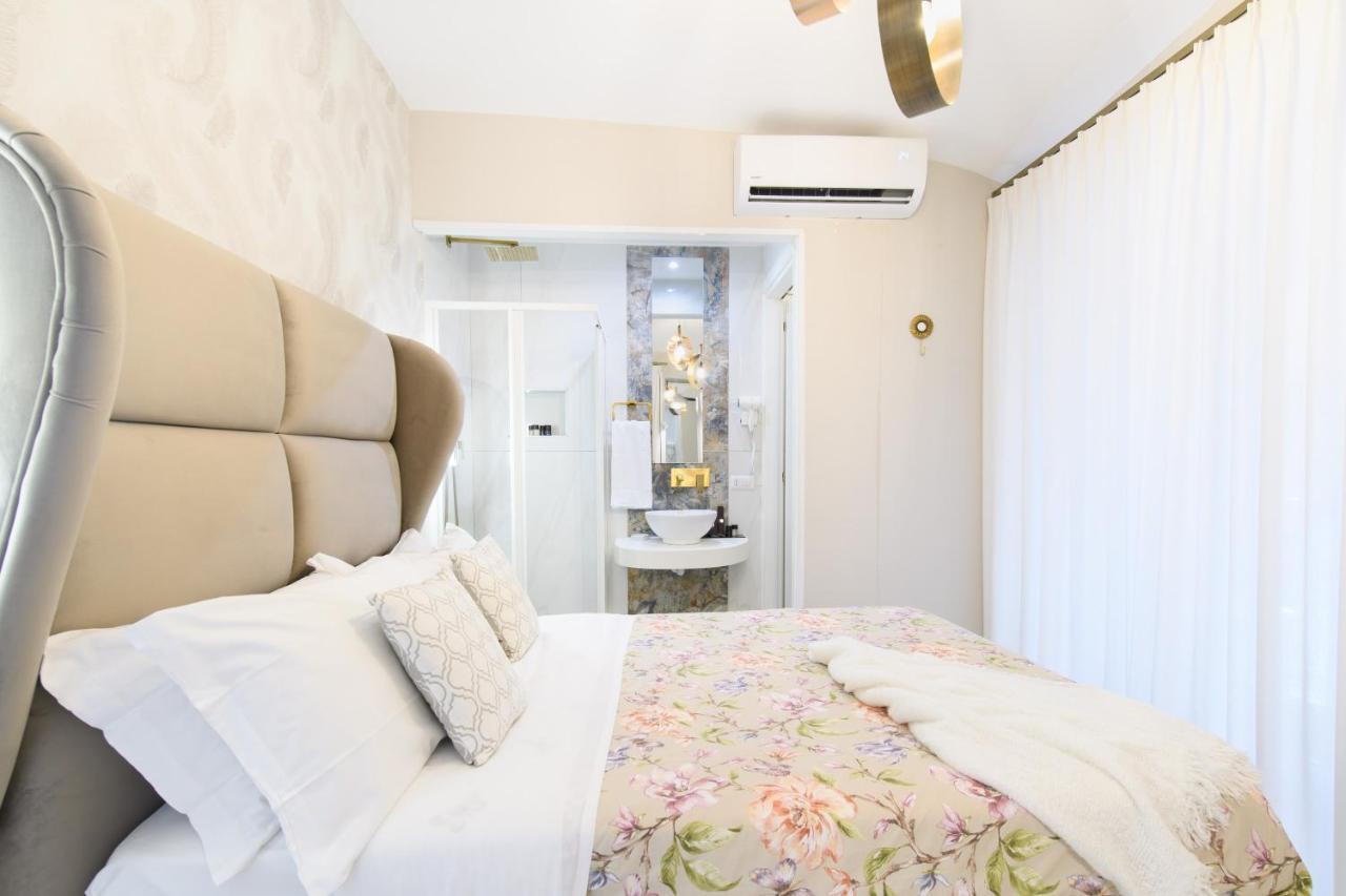 Grandapartments Via Toledo Napoli ภายนอก รูปภาพ