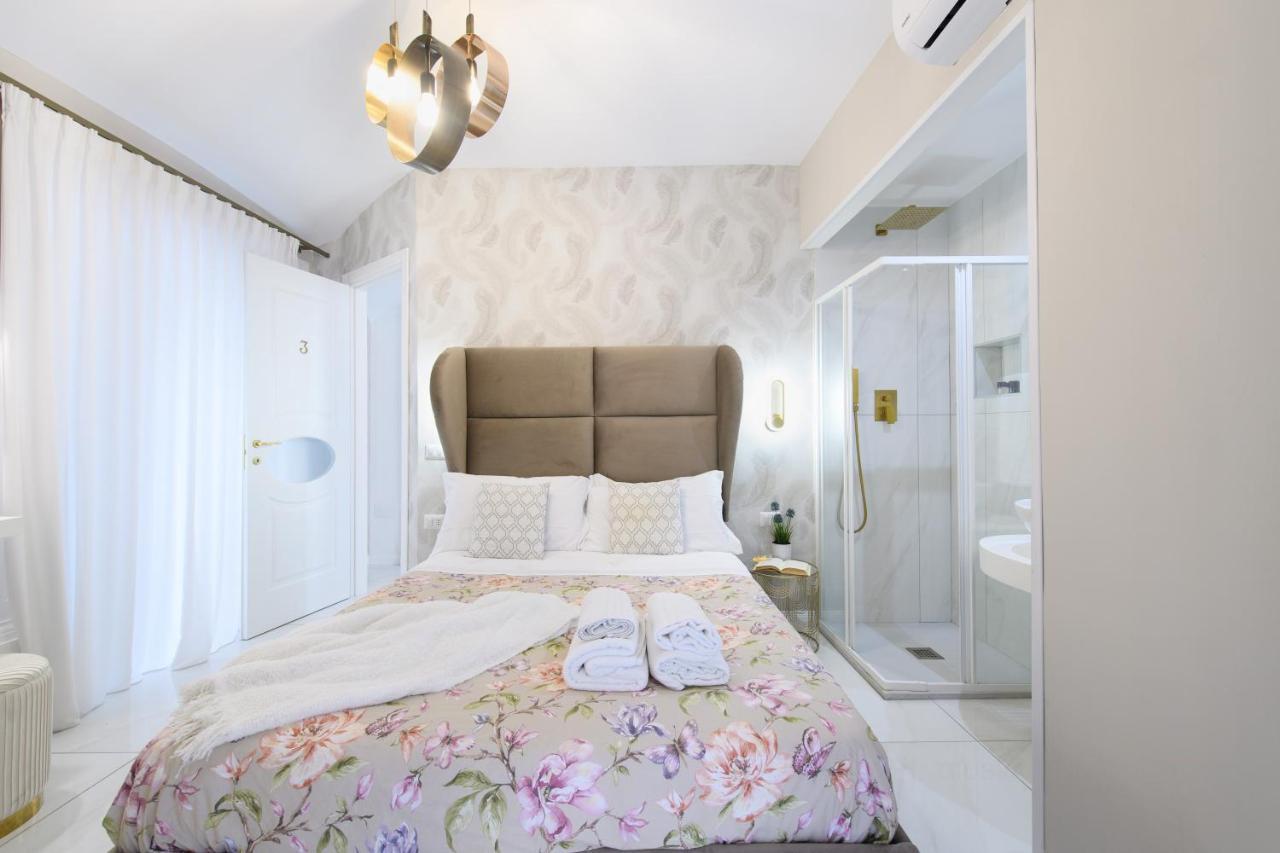 Grandapartments Via Toledo Napoli ภายนอก รูปภาพ